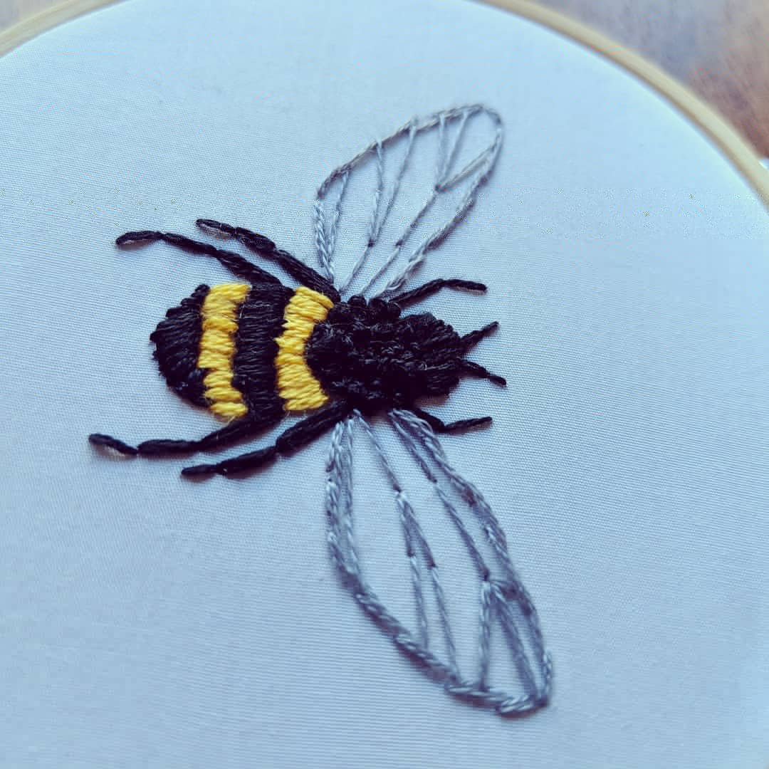 Bee hoop.